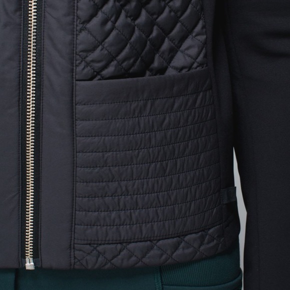 SOLD Lululemon quilted cardigan & again jacket sz 6 blk - Picture 5 of 8